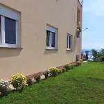 Appartamento No. 1